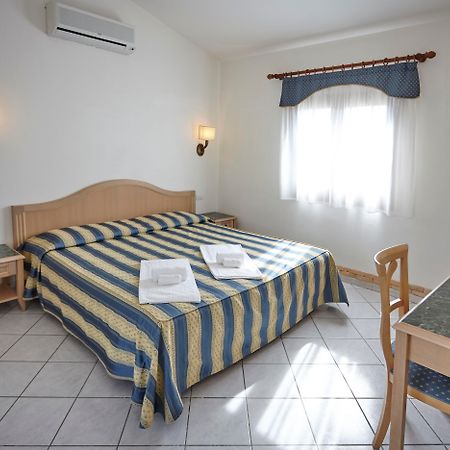 Hotel Cala Mirto Budoni Bagian luar foto