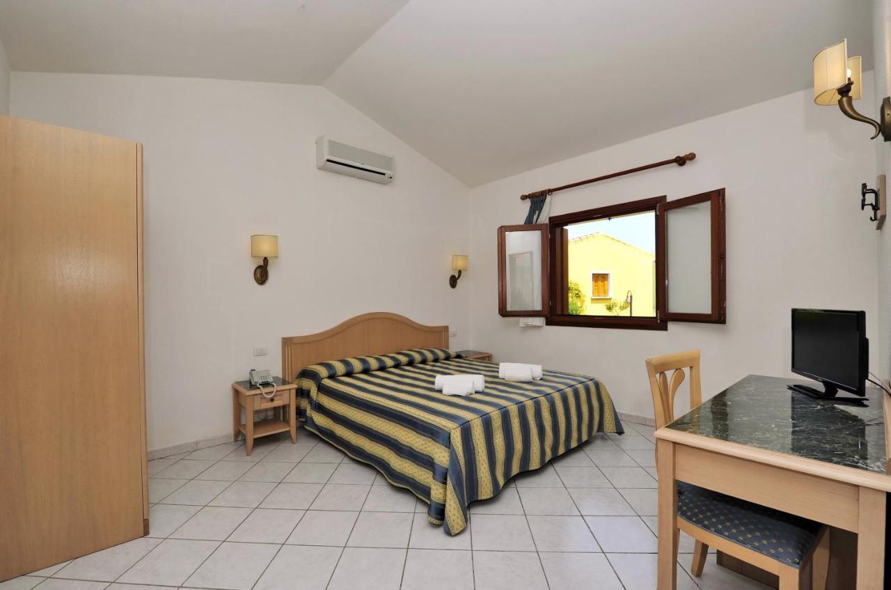 Hotel Cala Mirto Budoni Bagian luar foto
