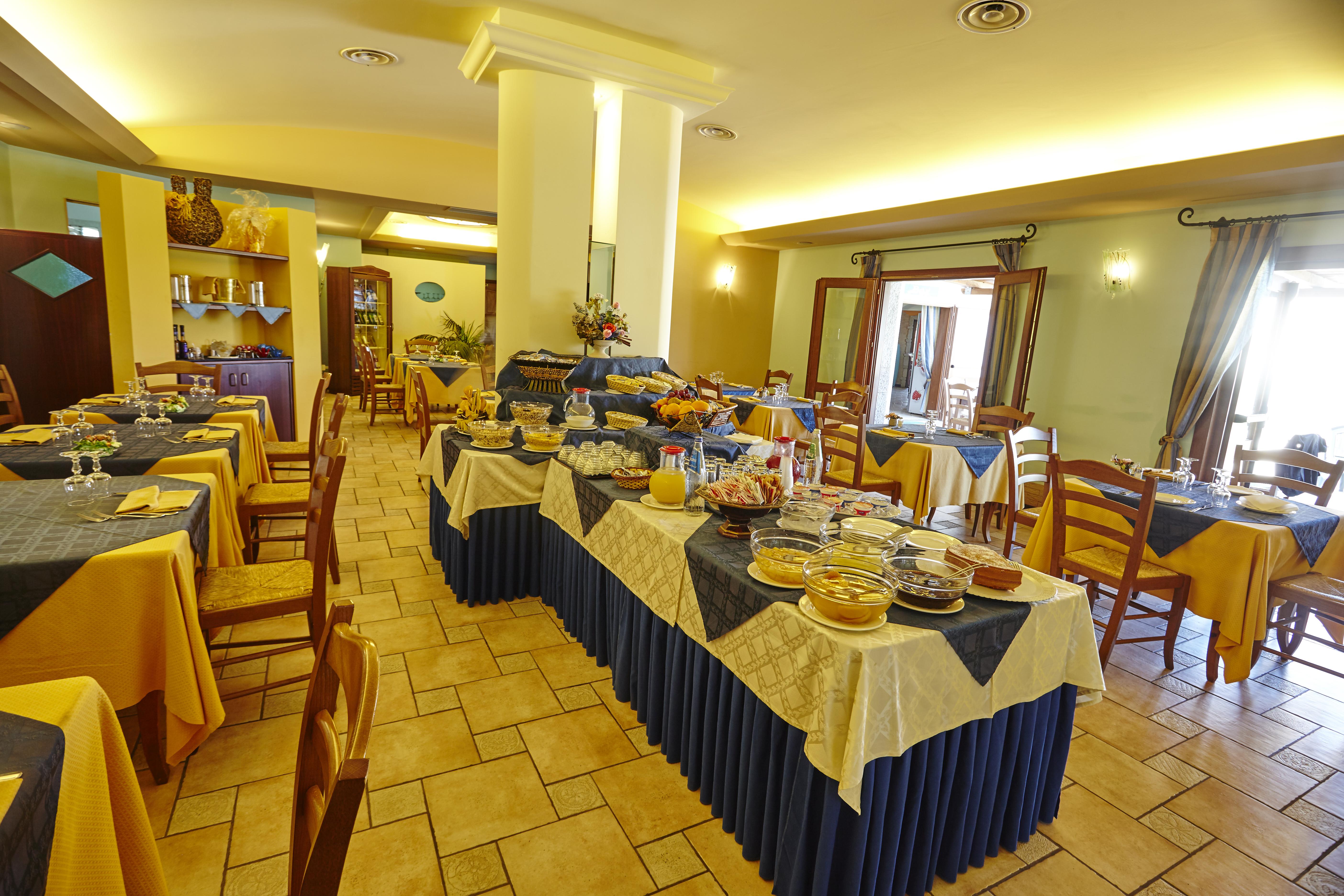 Hotel Cala Mirto Budoni Bagian luar foto