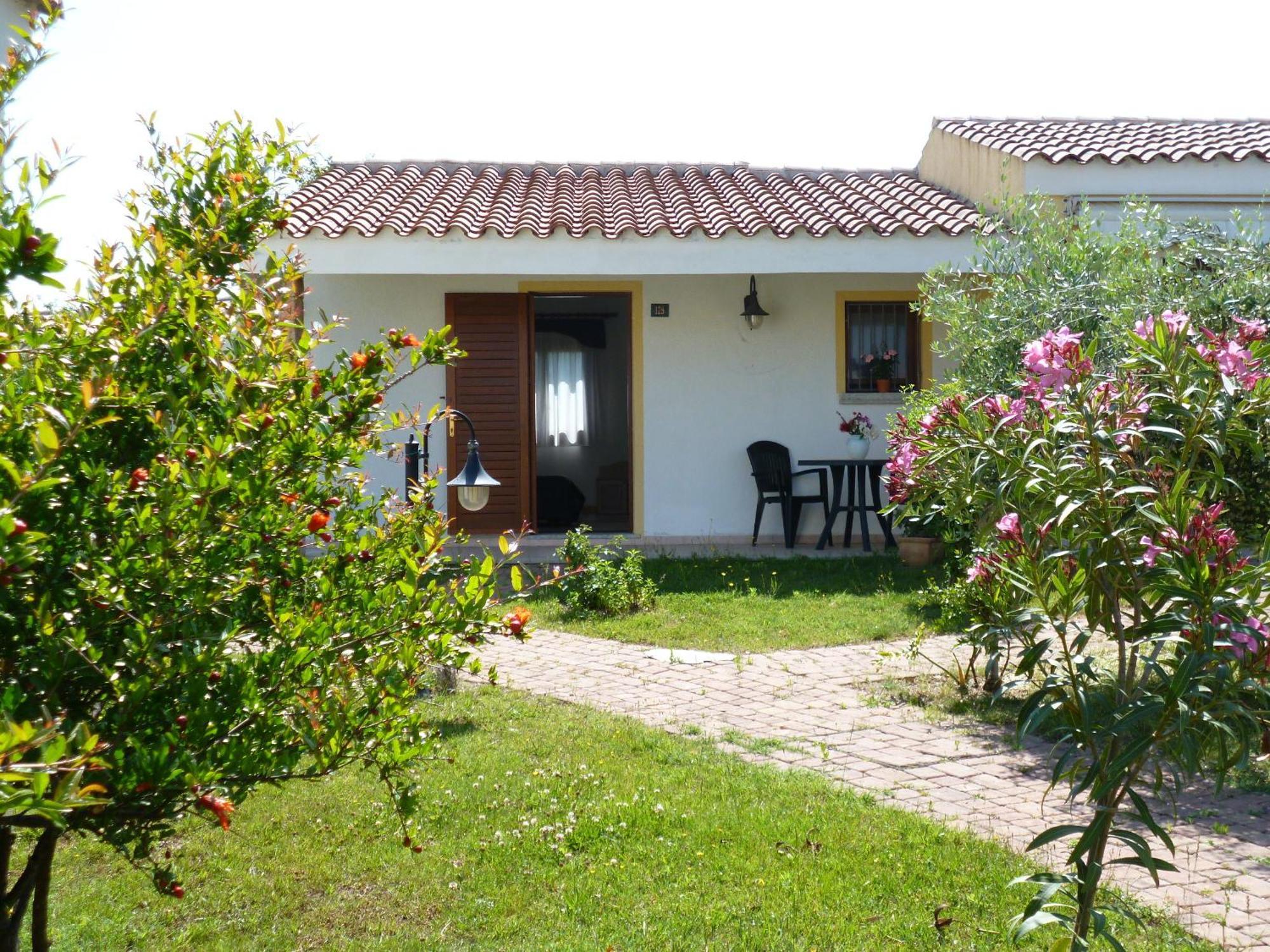 Hotel Cala Mirto Budoni Bagian luar foto