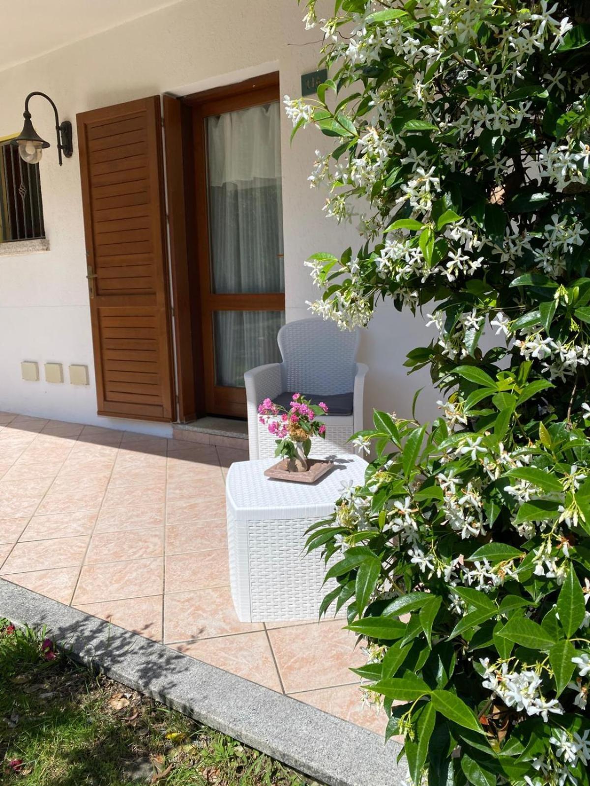 Hotel Cala Mirto Budoni Bagian luar foto